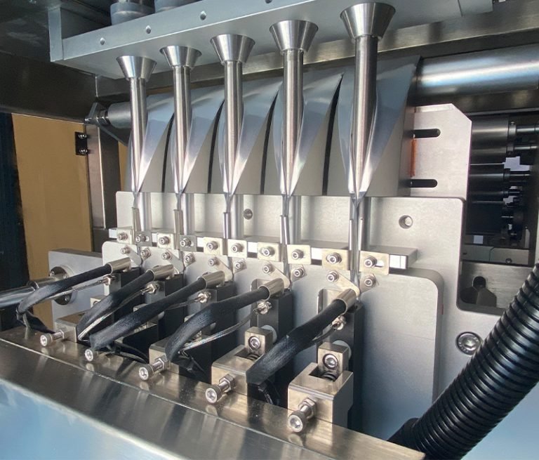 Multi-lane vertical series packaging machine